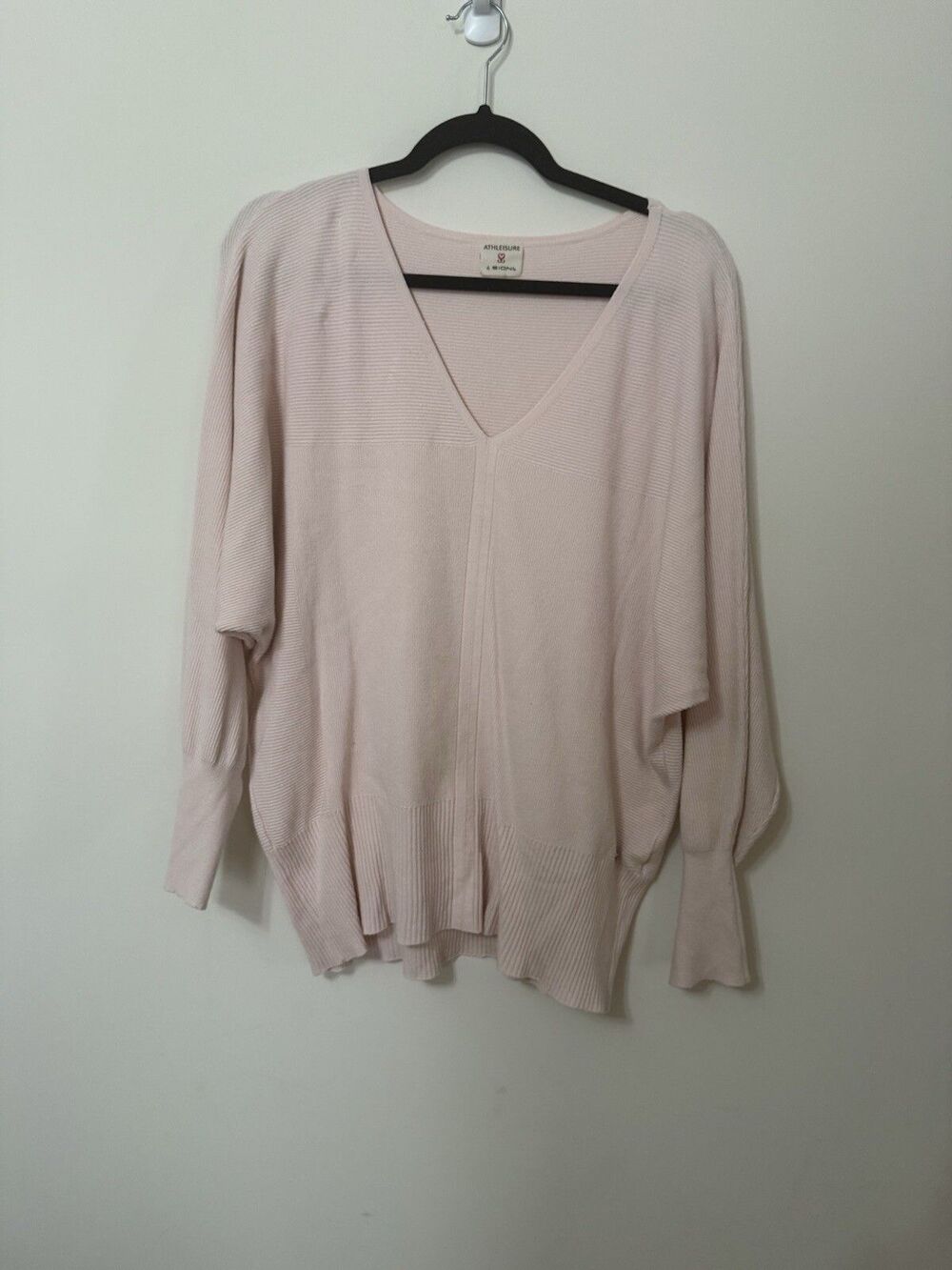 Pink V-Neck Bat Wing Sleeve Sweater - Large